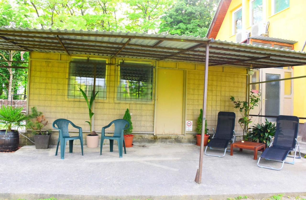 Pilikan Apartments - Park, Agroturism, Vineyard & Farm แชร์สเซกโตไม ภายนอก รูปภาพ